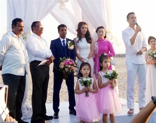 Dan sao Viet quay trong hon le Nguyet Anh va chong An Do hinh anh 2