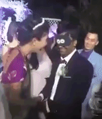 Dan sao Viet quay trong hon le Nguyet Anh va chong An Do hinh anh 3