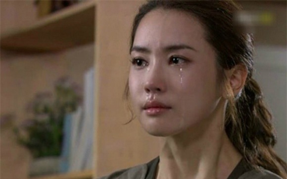 Con trai bao ve bo ngoai tinh va bai hoc danh thuc su ich ky cua nguoi lon
