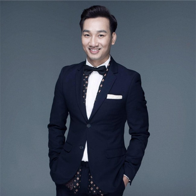 Lộ thiệp cưới cầu kì của MC Thành Trung - Ảnh 4.