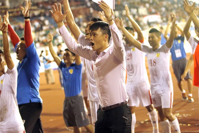 Công Vinh lại thưởng vượt khung khi TPHCM xuất sắc cầm chân Đà Nẵng - Ảnh 2.