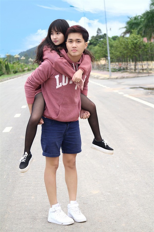 Những cặp đũa lệch sẽ giúp các nàng nấm lùn tự tin rằng kiểu gì cũng yêu được chàng vừa cao vừa soái - Ảnh 2.