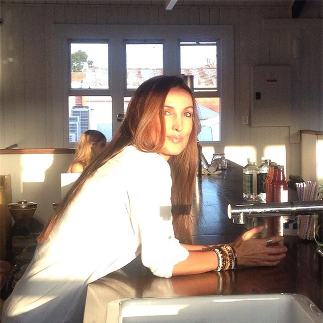 Nỗi đau của cô gái bị chính cha ruột biến thành nô lệ tình dục trong suốt 10 năm tuổi thơ - Ảnh 5.