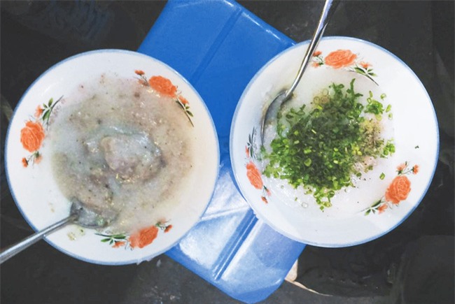 8 quán ăn nhìn tuềnh toàng nhưng ai thử một lần cũng gật gù đáng đồng tiền bát gạo - Ảnh 12.