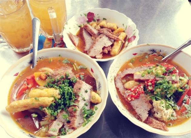 8 quán ăn nhìn tuềnh toàng nhưng ai thử một lần cũng gật gù đáng đồng tiền bát gạo - Ảnh 21.