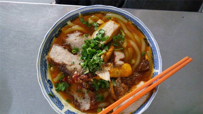 8 quán ăn nhìn tuềnh toàng nhưng ai thử một lần cũng gật gù đáng đồng tiền bát gạo - Ảnh 22.