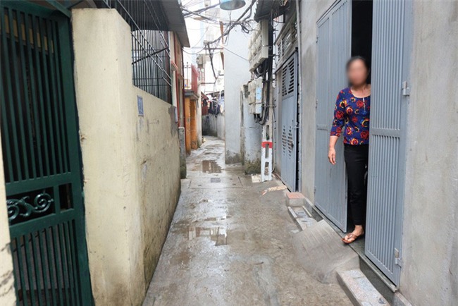 Mẹ bé gái 9 tuổi nghi bị xâm hại: Tôi từng cảnh báo nhiều người, ai ngờ đến ngày con tôi thành nạn nhân - Ảnh 2.