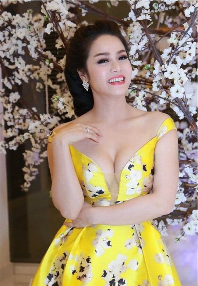 ca showbiz viet giat minh khi "gap lai" nguoi dep nay hinh anh 15