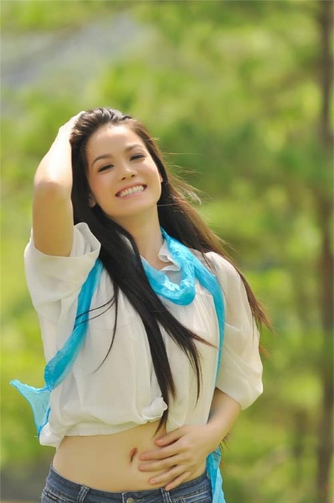 ca showbiz viet giat minh khi "gap lai" nguoi dep nay hinh anh 21