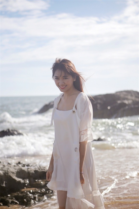 Hari Won, ca sĩ Hari Won, sao Việt