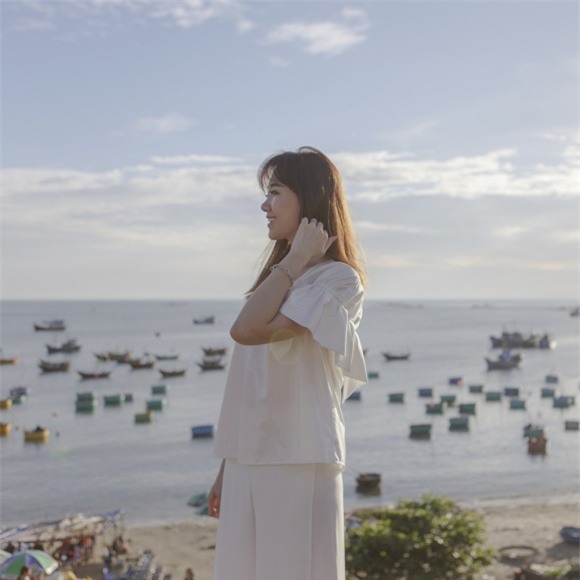 Hari Won, ca sĩ Hari Won, sao Việt