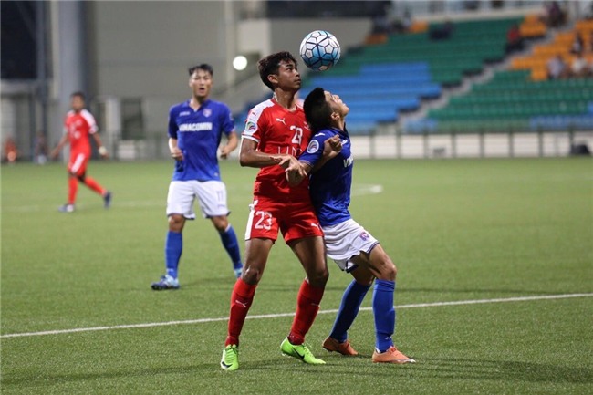 Mac Hong Quan nhan the do, Quang Ninh thua nguoc o Singapore hinh anh 6