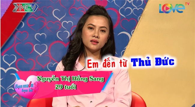 Anh chàng bán kẹo kéo thật thà khai báo về chuyện “chưa mua được nhà” để lấy vợ - Ảnh 1.