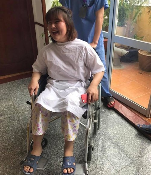 giảm cân, hút mỡ bụng, cắt mỡ bụng, Ngô Thuỷ Tiên, bước nhảy ngàn cân