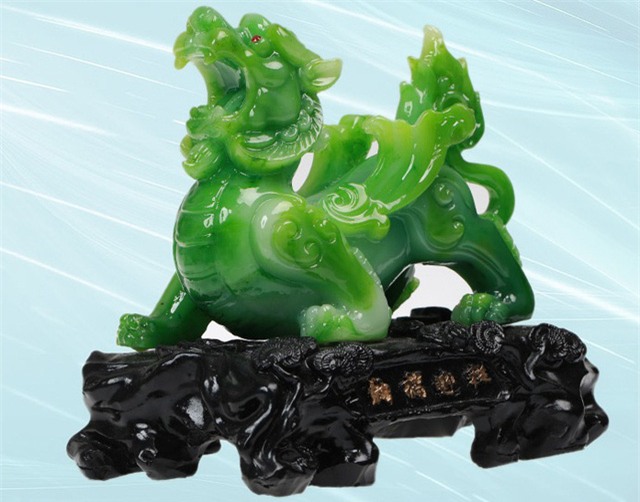 Tỳ Hưu có thể đặt trên nóc hoặc trong két sắt.
