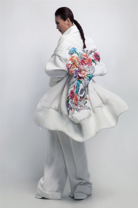 Thanh Hằng, siêu mẫu Thanh Hằng, sao Việt