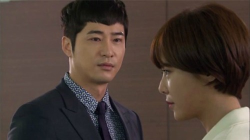 ngay do nha anh khinh toi ngheo, 3 nam sau gap lai, me anh phai khum num truoc toi - 1