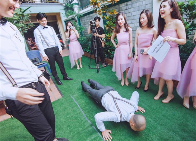 Điểm lại những lễ đính hôn kiểu mới siêu bá đạo từ đội bê tráp U50 đến phong cách Lạc trôi xưa nay hiếm - Ảnh 14.