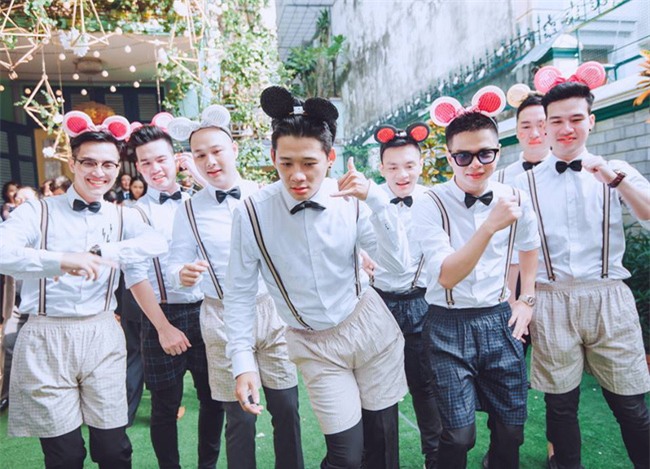 Điểm lại những lễ đính hôn kiểu mới siêu bá đạo từ đội bê tráp U50 đến phong cách Lạc trôi xưa nay hiếm - Ảnh 17.