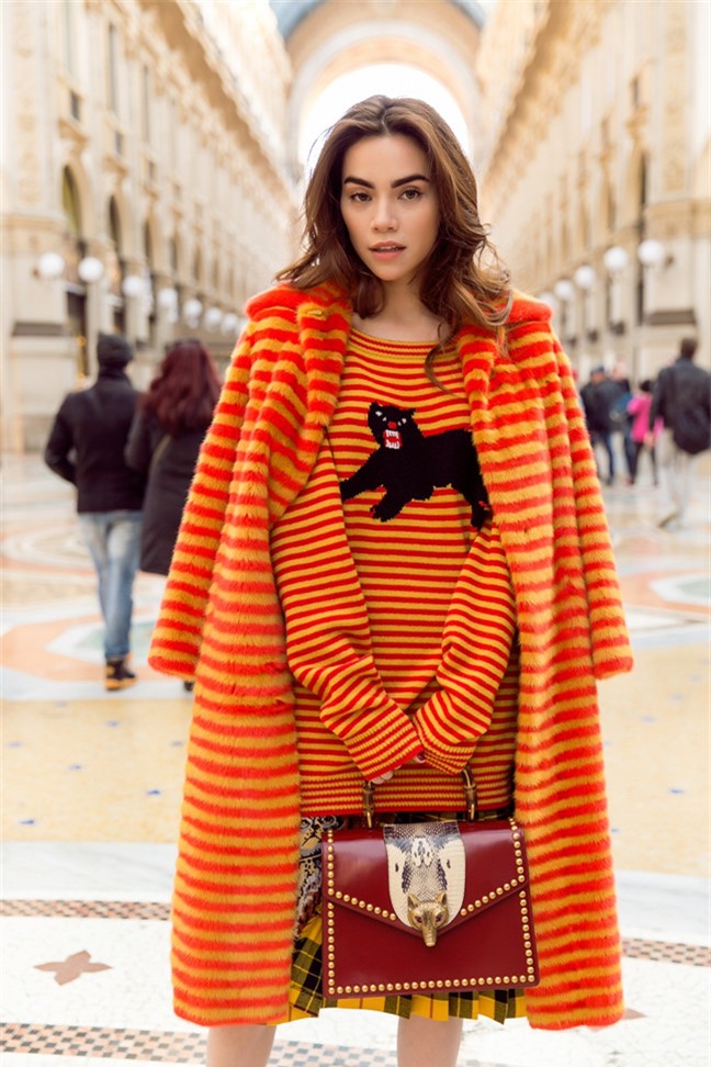 Những người đẹp chỉ chuyên trung thành với một hãng túi hiệu - Ảnh 15.