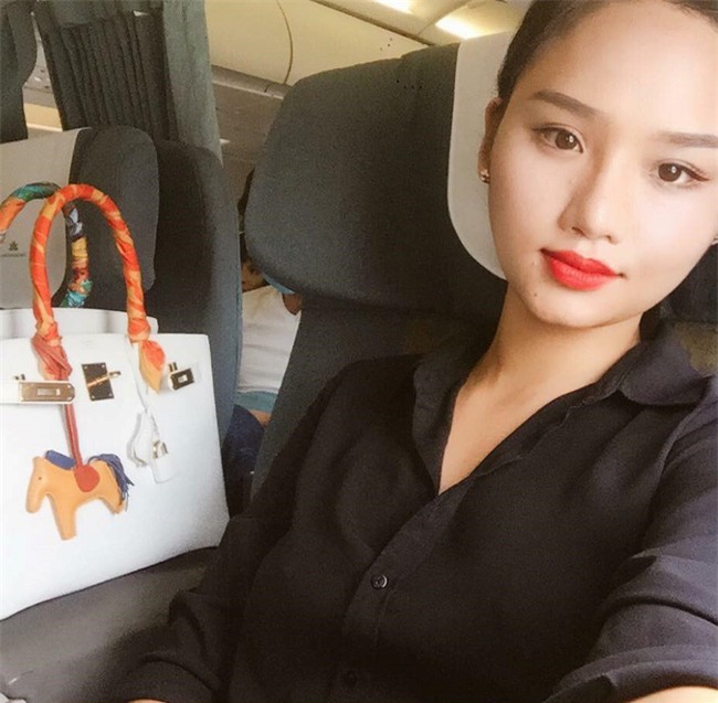 Những người đẹp chỉ chuyên trung thành với một hãng túi hiệu - Ảnh 47.