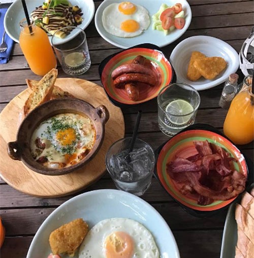 an nhu the nay bao sao ha tang mang bau khong ai biet, de khong ai hay - 6