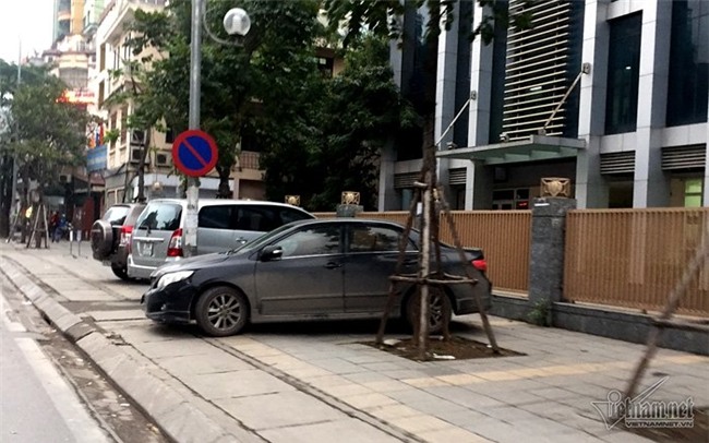 vỉa hè, Hà Nội, quận 1, Chủ tịch Hà Nội, Nguyễn Đức Chung