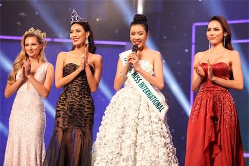 sao Việt, sao Việt bị gọi nhầm tên, phản ứng sao Việt khi bị gọi nhầm tên, Đàm Vĩnh Hưng, diva Thanh Lam, Trương Thị May