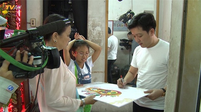 Truong Giang goi Nha Phuong la ba noi trong Chau oi chau a hinh anh 2