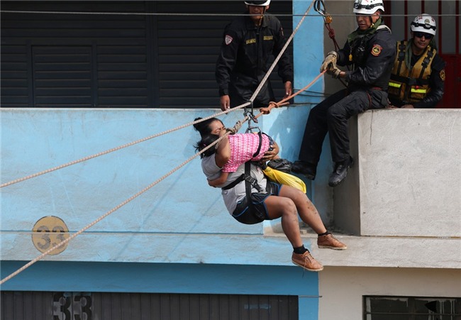 Peru chim trong bun sau lu va lo dat lich su hinh anh 4