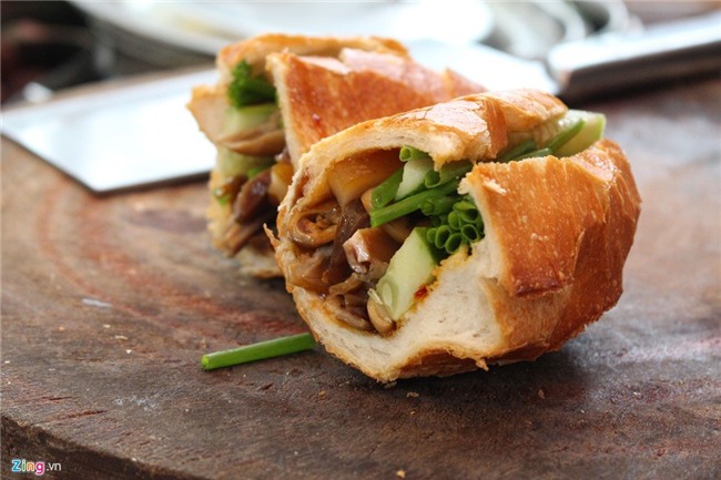 bánh mì, bánh mỳ, đông khách, xếp hàng, TP.HCM, Sài Gòn