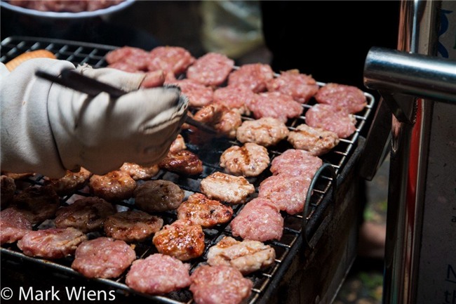 bánh mì, bánh mỳ, đông khách, xếp hàng, TP.HCM, Sài Gòn