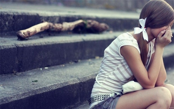 Bàng hoàng phát hiện sự thật về vỉ thuốc đau dạ dày của chồng - Ảnh 2.