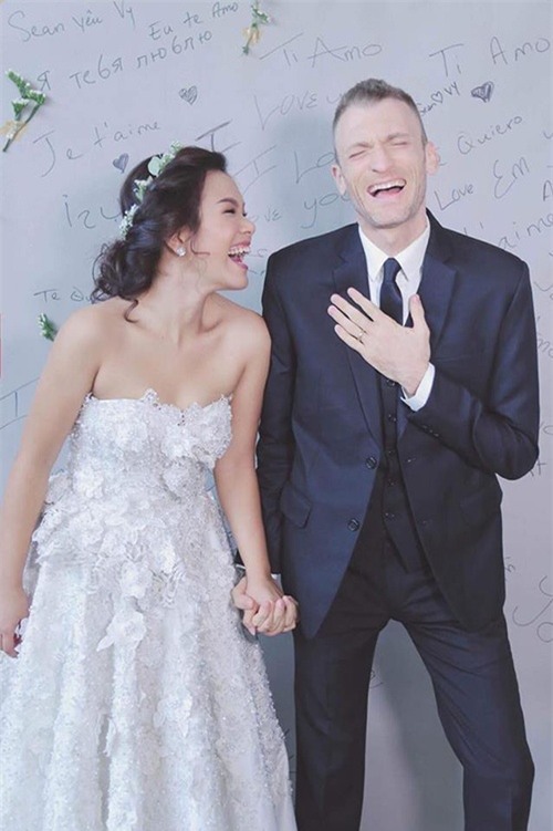 Phương Vy,vo chong phuong vy,quan quan vietnam idol phuong vy, sao Việt