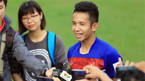 Tiền vệ Nguyễn Phong Hồng Duy: &quot;Trẻ hóa đội tuyển là hướng đi đúng&quot;