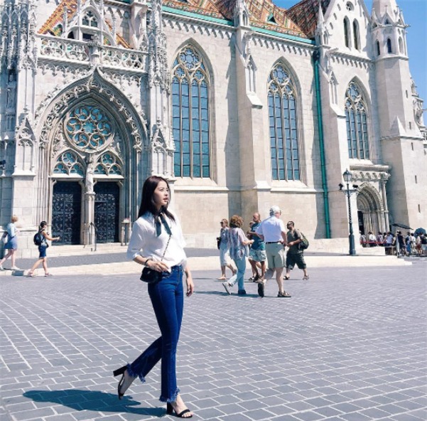 Điểm mặt 4 kiểu quần jeans đang được kiều nữ Việt kết nhất - Ảnh 14.