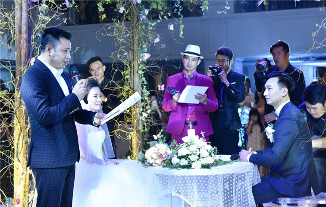 MC Thanh Trung va vo 9X ky hop dong, ke khai tai san o hon le hinh anh 12