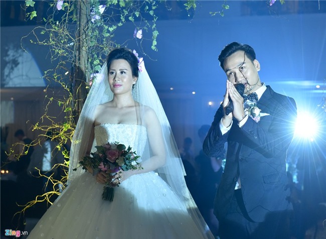 MC Thanh Trung va vo 9X ky hop dong, ke khai tai san o hon le hinh anh 16