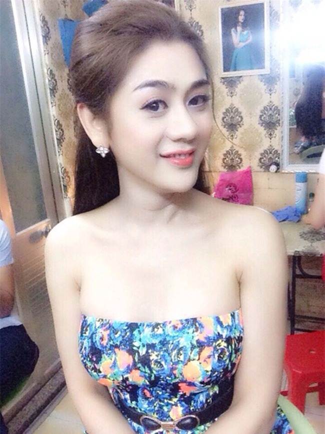 moi lan livestream, my nhan viet lai khien fan khong roi mat hinh anh 4