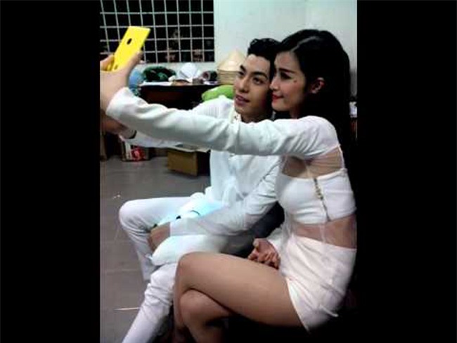 moi lan livestream, my nhan viet lai khien fan khong roi mat hinh anh 6