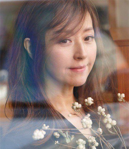 chi 2 nam nua la tron 60, nguoi mau han quoc khien dan tinh phat sot vi sac voc tre trung - 2