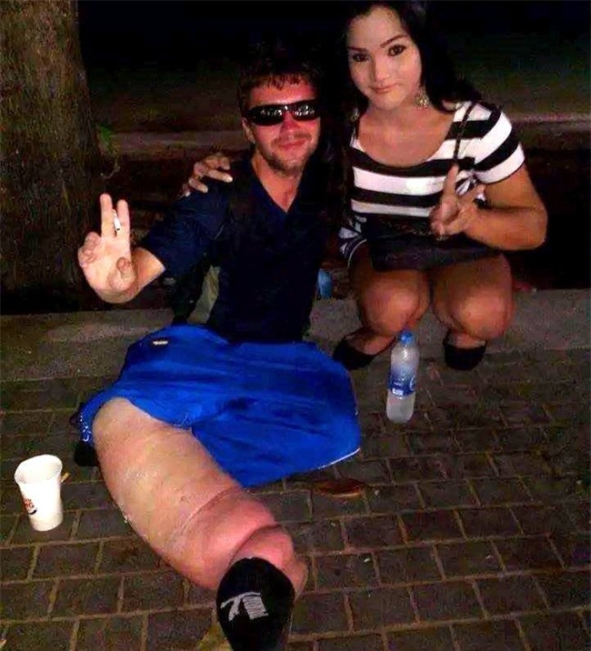 Gã ăn mày khét tiếng người Đức từng bị lật tẩy mánh khóe tại nhiều quốc gia đang làm gì ở Sài Gòn? - Ảnh 3.