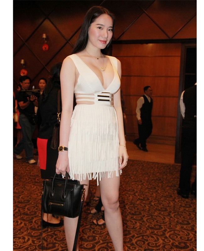 4 my nu soan ngoi "nu than goi cam" cua mai phuong thuy hinh anh 11