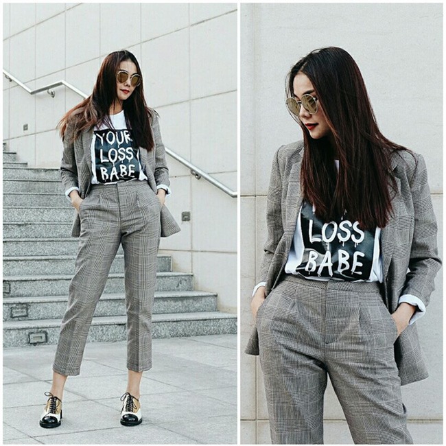 Hơn nhau có 1 tuổi, nhưng Kỳ Duyên chọn cây đen già dặn còn Angela Phương Trinh vẫn nhí nhảnh trong street style tuần qua - Ảnh 9.