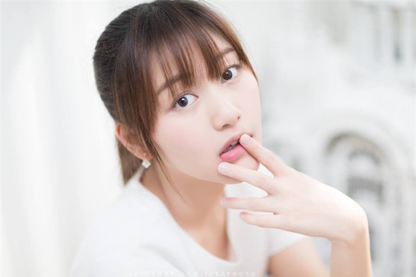 10 lỗi chăm sóc khiến da nhanh lão hóa, nếu không chú ý thì cô nàng nào cũng mắc phải - Ảnh 1.