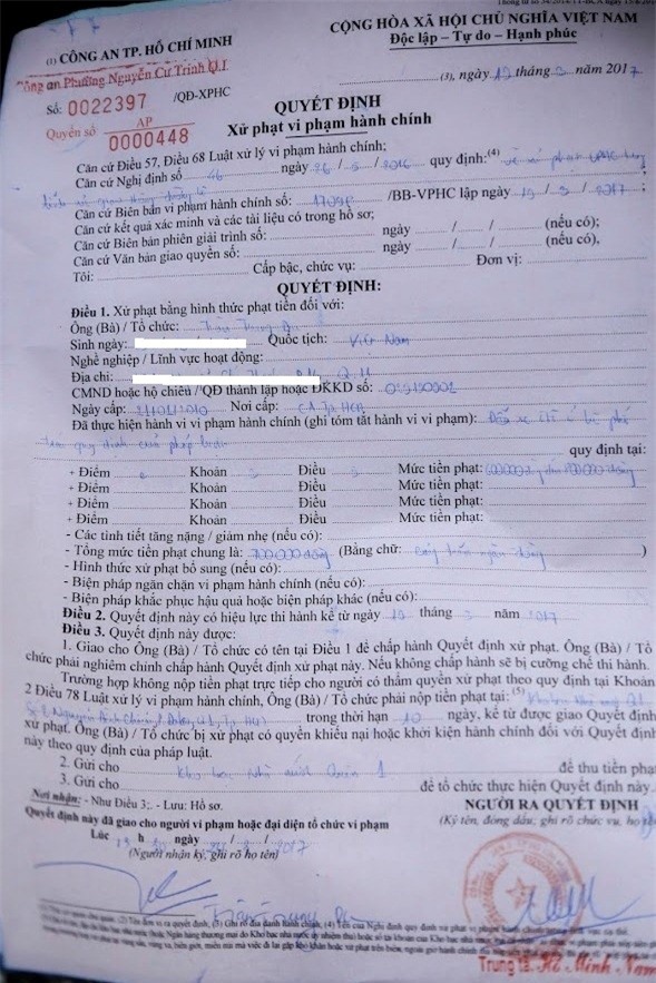 Quach Tuan Du duoc giam 200.000 dong tien phat dau xe lan chiem via he hinh anh 2