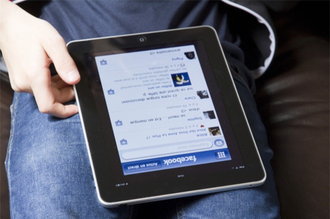 Những vụ livestream cảnh cưỡng hiếp và thái độ vô cảm của người xem khiến dư luận dậy sóng - Ảnh 3.