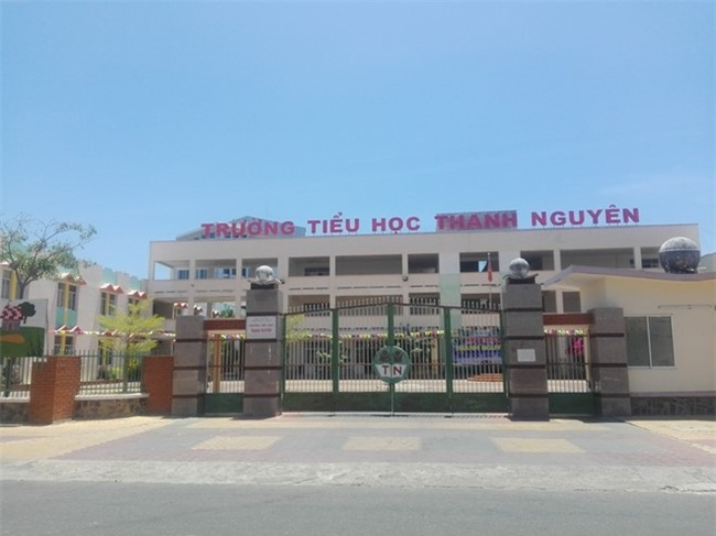 Chu truong doi tu thieu truoc khi bi bao ve cong tay, chia sung hinh anh 2