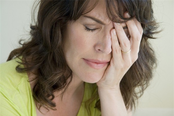 Đau đớn nghe con gái hỏi: Khi nào tóc con mọc lại hả mẹ ơi? - Ảnh 2.