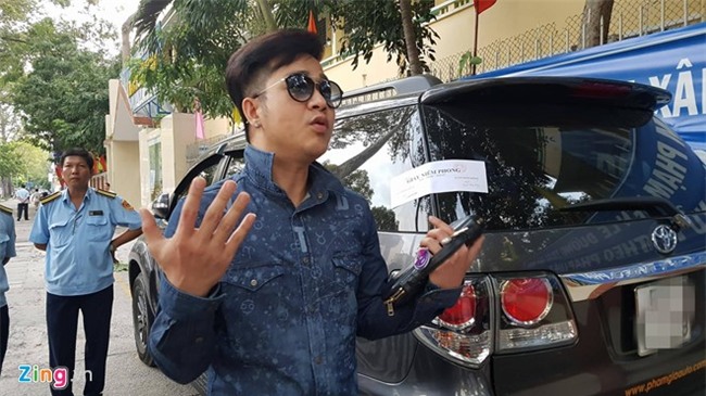Quach Tuan Du quyet dinh ban xe hop sau khi xe bi cau ve phuong hinh anh 1